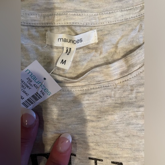 Maurice’s brand autumn t shirt. Size medium. New with tags. - Picture 4 of 6